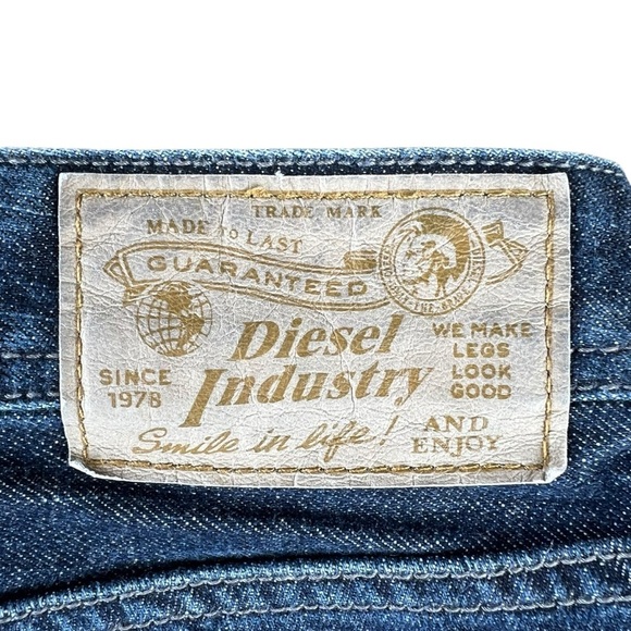 Diesel Industry Zatiny Regular Bootcut Jeans Dark Wash 100% Cotton 36x32 GUC - Picture 11 of 14
